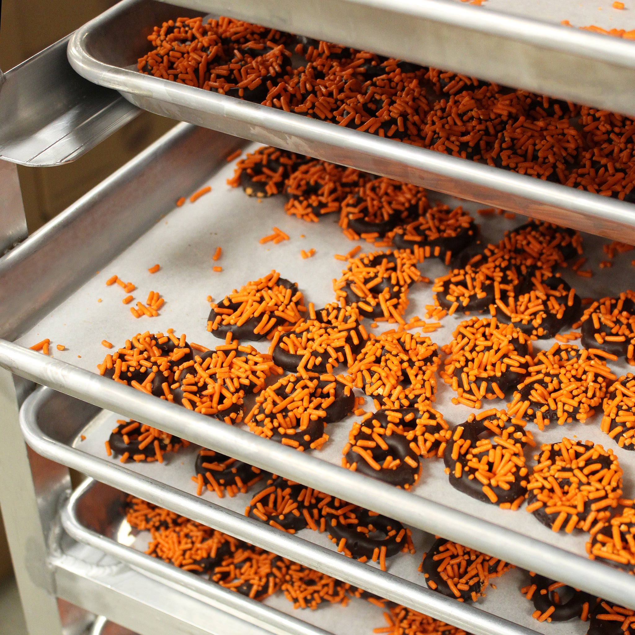 Chocolate Covered Mini-Twist Pretzels – Vermont Nut Free Chocolates